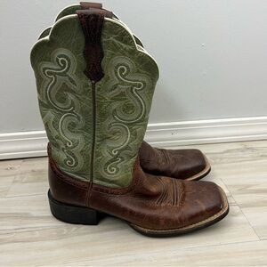 Ariat Men's Brown and Green Western Boots Square Toe